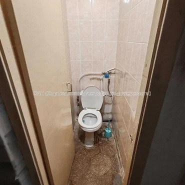 Продам квартиру, Шекспира ул. , 1 кім., 18 м², советский ремонт 