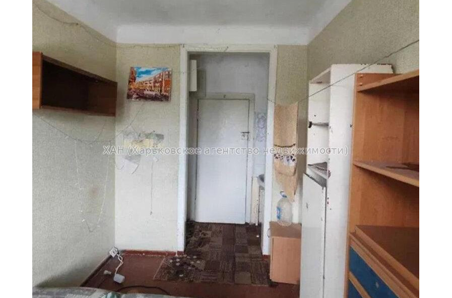 Продам квартиру, Шекспира ул. , 1 кім., 18 м², советский ремонт 