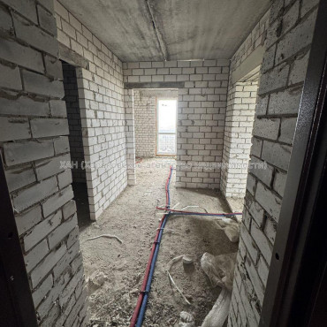 Продам квартиру, Лисаветинская ул. , 2 кім., 56 м², без внутренних работ 