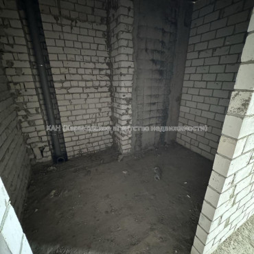 Продам квартиру, Лисаветинская ул. , 2 кім., 56 м², без внутренних работ 