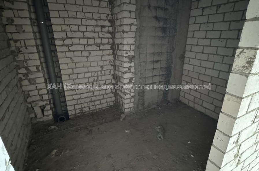 Продам квартиру, Лисаветинская ул. , 2 кім., 56 м², без внутренних работ 