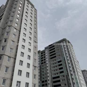 Продам квартиру, Лисаветинская ул. , 2 кім., 56 м², без внутренних работ 