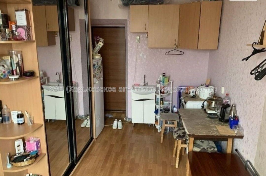 Продам квартиру, Мира ул. , 1 кім., 15.60 м², косметический ремонт 