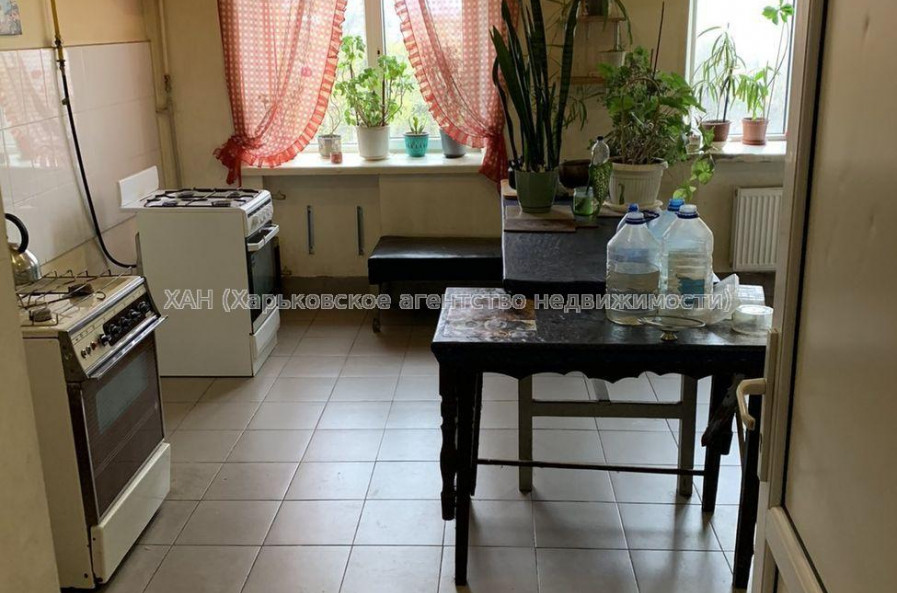 Продам квартиру, Мира ул. , 1  ком., 15.60 м², косметический ремонт 