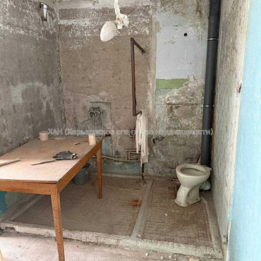 Продам квартиру, Тракторостроителей просп. , 2  ком., 46.70 м², без ремонта 