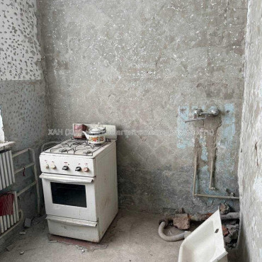 Продам квартиру, Тракторостроителей просп. , 2  ком., 46.70 м², без ремонта 