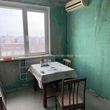 Продам квартиру, Тракторостроителей просп. , 2  ком., 46.70 м², без ремонта 