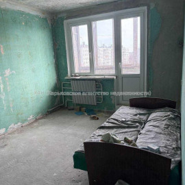 Продам квартиру, Тракторостроителей просп. , 2 кім., 46.70 м², без ремонта