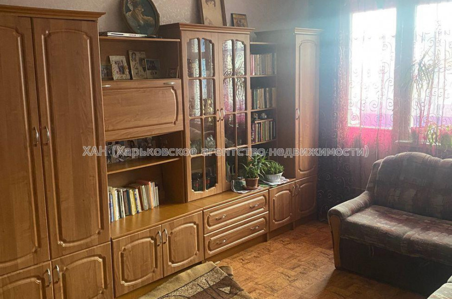 Продам квартиру, Пермская ул. , 2  ком., 51.40 м², советский ремонт 