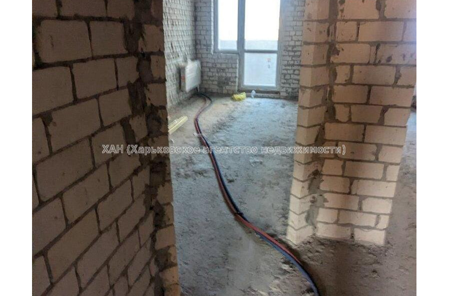 Продам квартиру, Льва Ландау просп. , 3  ком., 80 м², без внутренних работ 