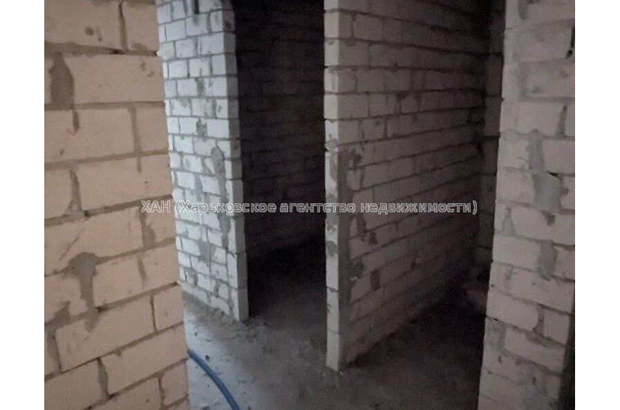 Продам квартиру, Льва Ландау просп. , 3  ком., 80 м², без внутренних работ 