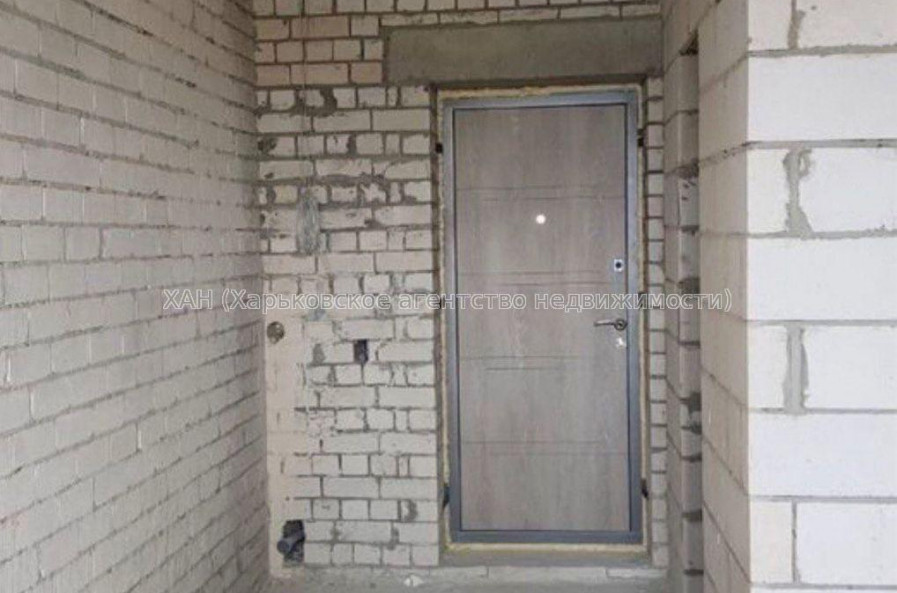 Продам квартиру, Полтавский Шлях ул. , 1 кім., 42.82 м², без внутренних работ 