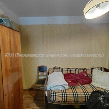 Продам квартиру, Мира ул. , 3 кім., 65 м², советский ремонт 