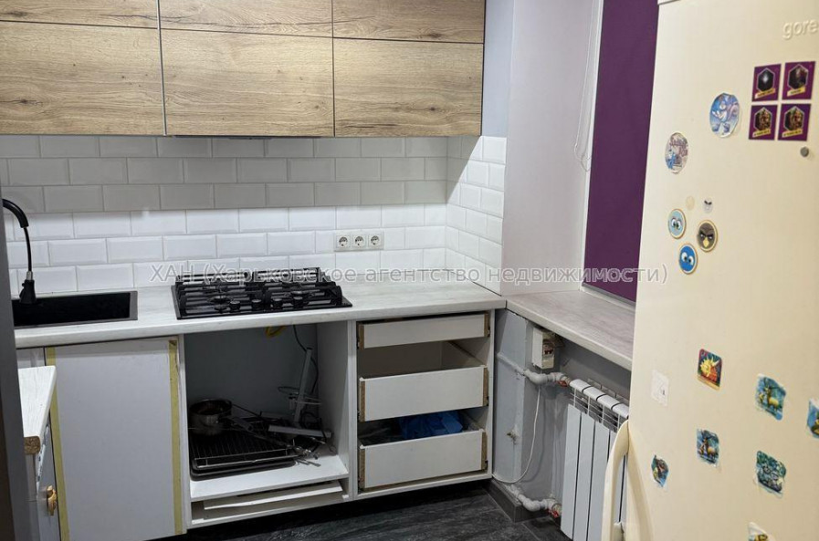 Продам квартиру, Спортивная ул. , 1 кім., 34 м², капитальный ремонт 