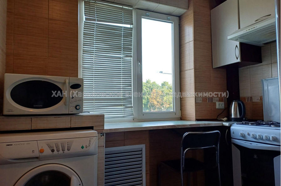 Сдам квартиру, Богдана Хмельницкого бульв. , 2  ком., 46 м², евроремонт 