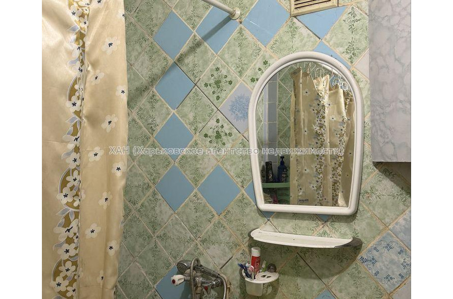 Продам квартиру, 12 Апреля ул. , 1 кім., 31.90 м², советский ремонт 