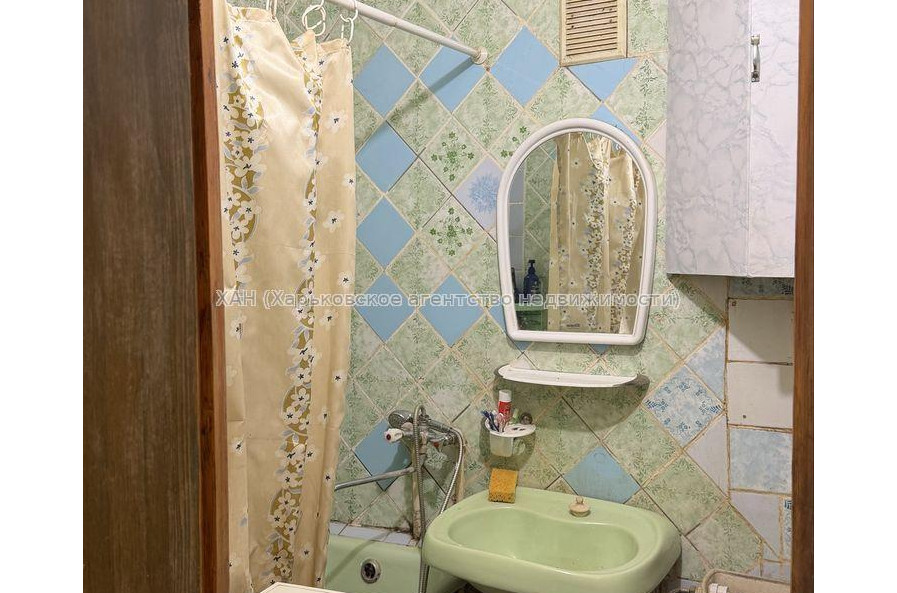 Продам квартиру, 12 Апреля ул. , 1 кім., 31.90 м², советский ремонт 