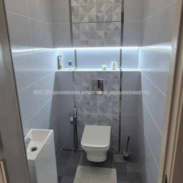 Продам квартиру, Ботаническая ул. , 2 кім., 82 м², евроремонт 