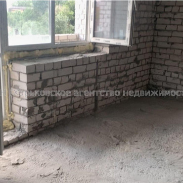 Продам квартиру, Франковская ул. , 1 кім., 55 м², без внутренних работ 