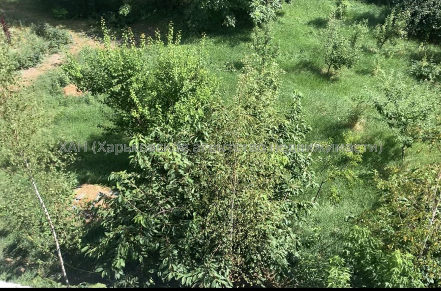 Продам квартиру, Франковская ул. , 1 кім., 55 м², без внутренних работ 