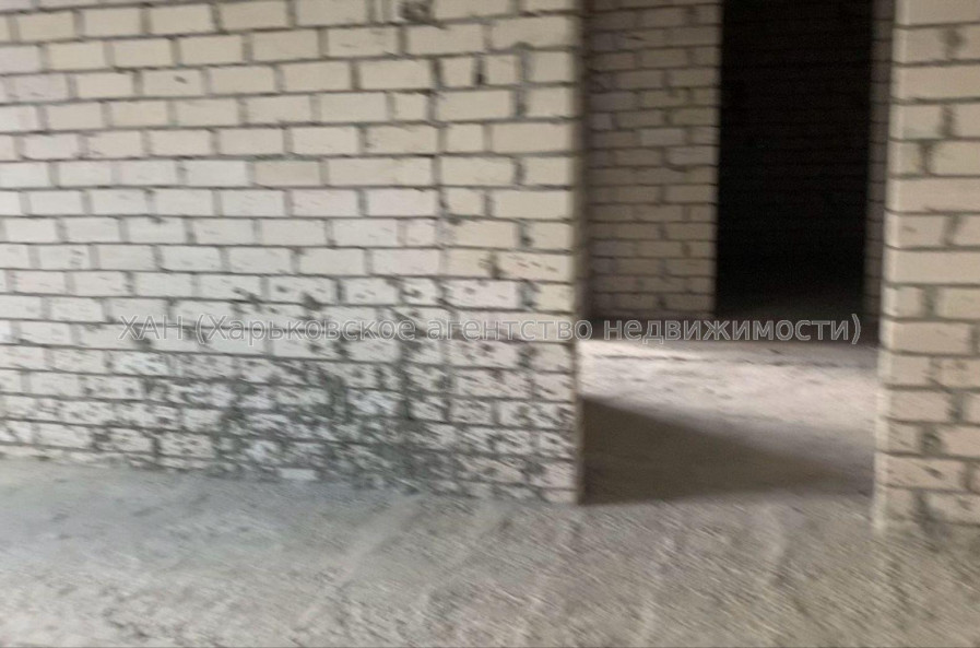 Продам квартиру, Франковская ул. , 1 кім., 55 м², без внутренних работ 