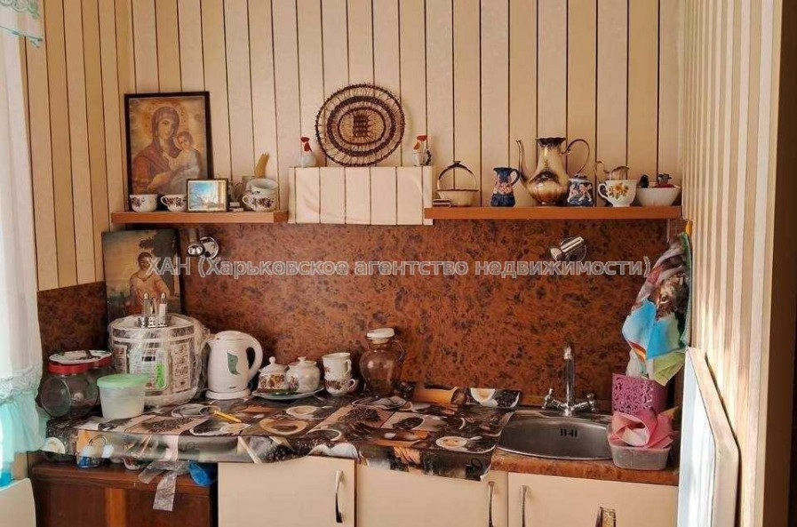 Продам квартиру, Единства ул. , 1 кім., 32 м², косметический ремонт 