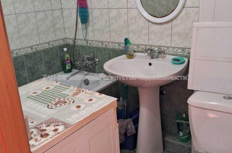 Продам квартиру, Единства ул. , 1 кім., 32 м², косметический ремонт 