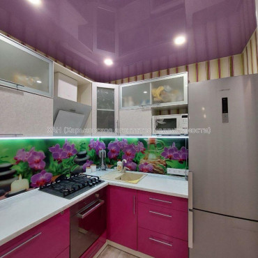 Продам квартиру, Светлая ул. , 2 кім., 52 м², евроремонт 