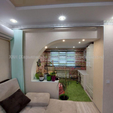 Продам квартиру, Светлая ул. , 2 кім., 52 м², евроремонт 