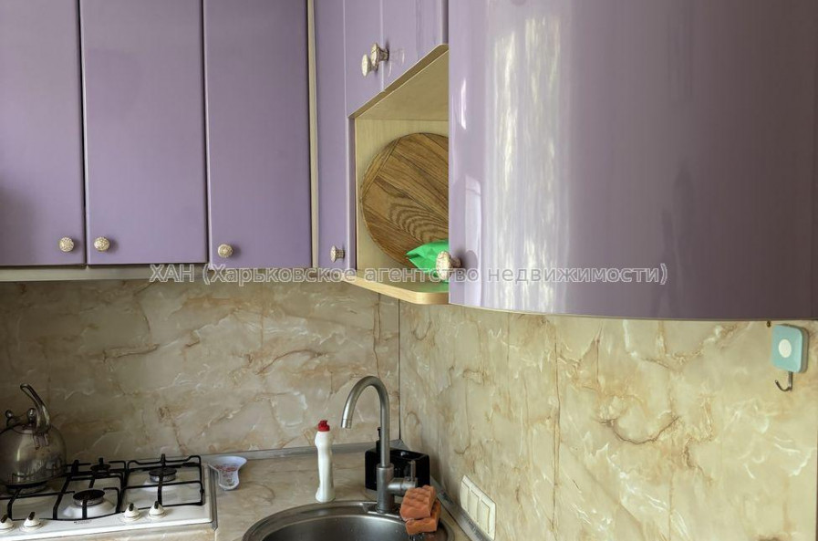 Продам квартиру, Героев Харькова просп. , 1 кім., 33.10 м², капитальный ремонт 