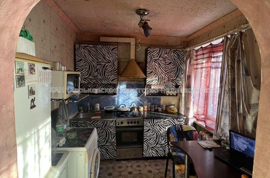 Продам квартиру, Косарева ул. , 1 кім., 31.50 м², косметический ремонт 