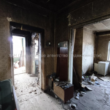 Продам будинок, Независимости ул. , 77.40 м², 10 соток, без ремонта 