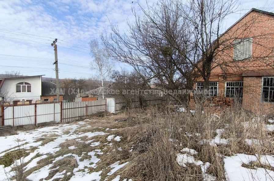 Продам будинок, Независимости ул. , 77.40 м², 10 соток, без ремонта 