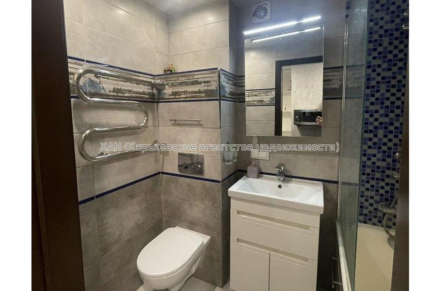 Продам квартиру, Победы просп. , 2 кім., 44.50 м², капитальный ремонт 