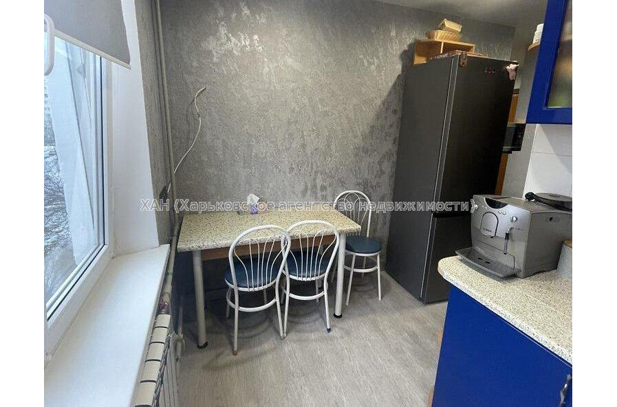 Продам квартиру, Победы просп. , 2 кім., 44.50 м², капитальный ремонт 