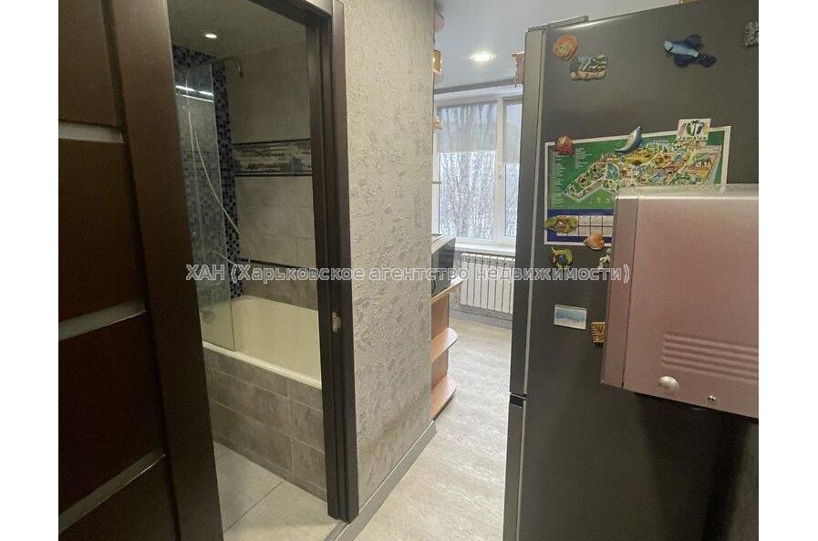 Продам квартиру, Победы просп. , 2 кім., 44.50 м², капитальный ремонт 