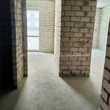 Продам квартиру, Мира ул. , 1  ком., 39 м², без внутренних работ 