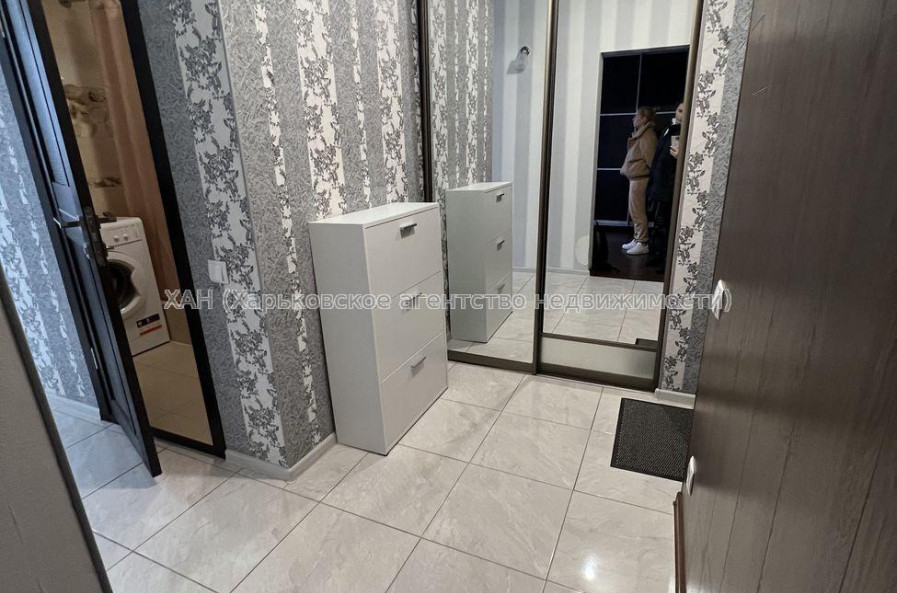 Продам квартиру, Леся Сердюка ул. , 1 кім., 33 м², евроремонт 