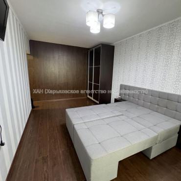 Продам квартиру, Леся Сердюка ул. , 1 кім., 33 м², евроремонт 