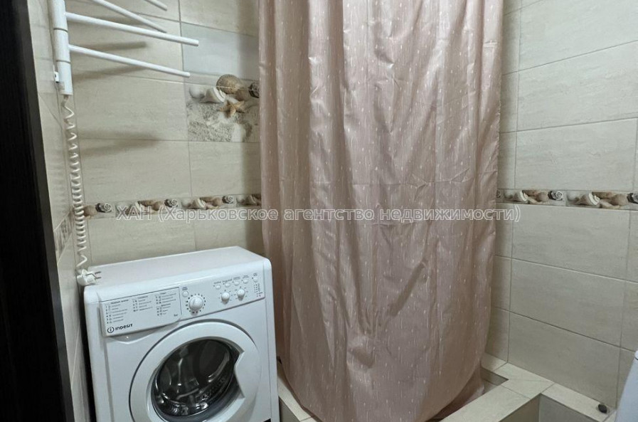 Продам квартиру, Леся Сердюка ул. , 1 кім., 33 м², евроремонт 