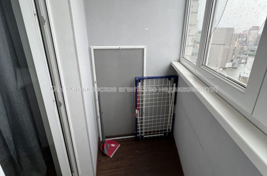 Продам квартиру, Леся Сердюка ул. , 1 кім., 33 м², евроремонт 