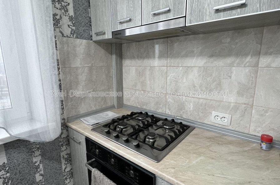 Продам квартиру, Леся Сердюка ул. , 1 кім., 33 м², евроремонт 