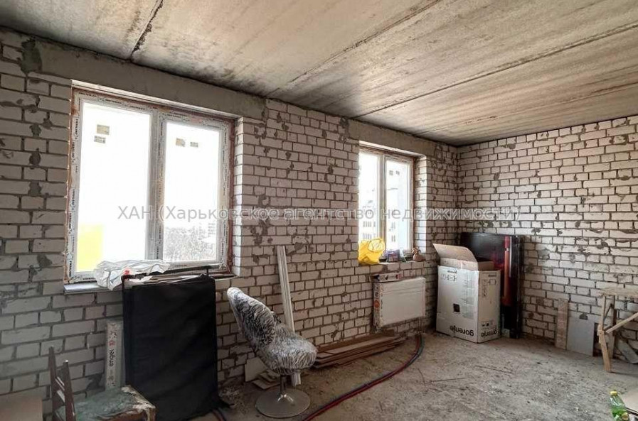Продам квартиру, Мира ул. , 2  ком., 69 м², без внутренних работ 