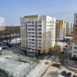 Продам квартиру, Мира ул. , 2  ком., 69 м², без внутренних работ