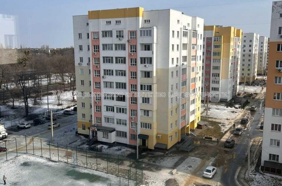Продам квартиру, Мира ул. , 2  ком., 69 м², без внутренних работ 