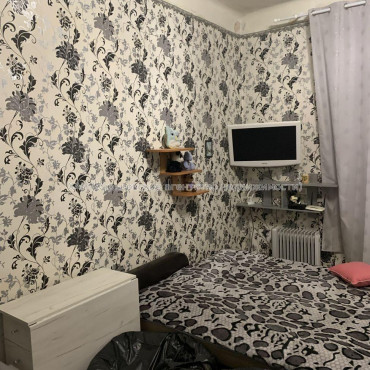 Продам квартиру, Василия Вышиваного ул. , 1 кім., 35.30 м², косметический ремонт 