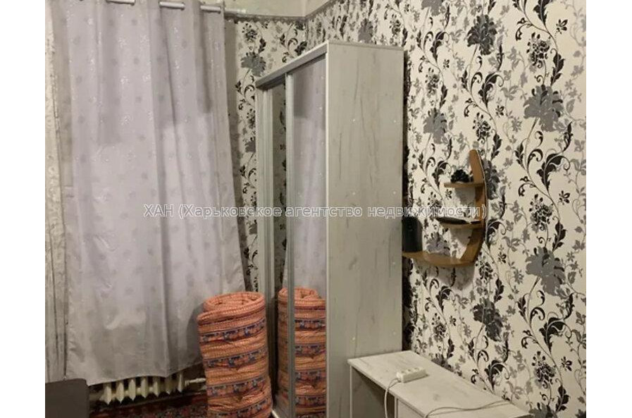 Продам квартиру, Василия Вышиваного ул. , 1 кім., 35.30 м², косметический ремонт 