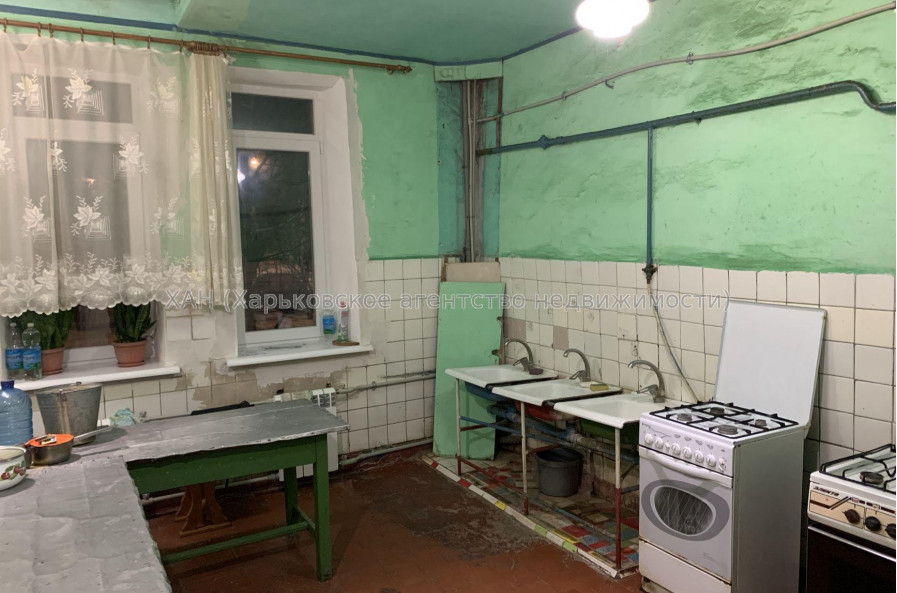 Продам квартиру, Василия Вышиваного ул. , 1 кім., 35.30 м², косметический ремонт 