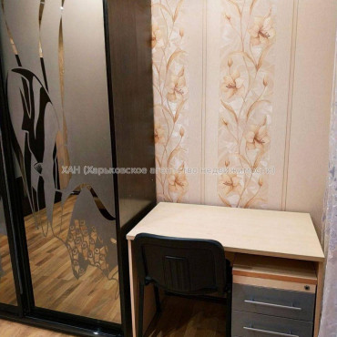 Продам квартиру, Владислава Зубенко ул. , 35 , 1 кім., 21 м², косметический ремонт 