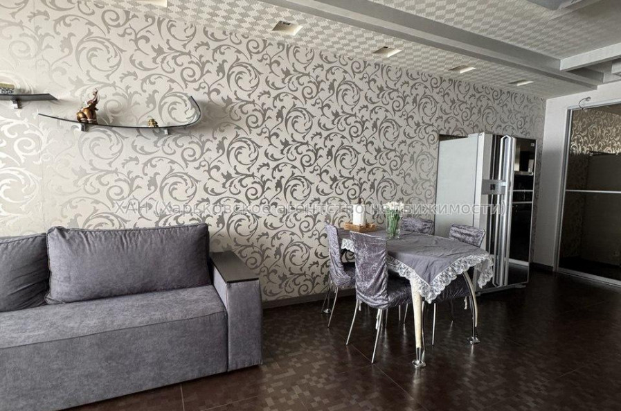 Продам квартиру, Аэрокосмический пр. , 2 кім., 53.60 м², евроремонт 